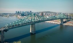 Pont Jacques-Cartier entre Montréal et Longueuil